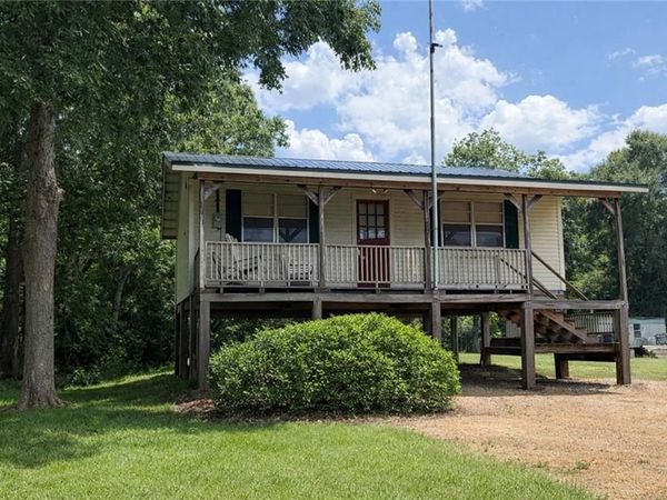 2755 HWY 3102 Highway, Jonesville, LA 71343