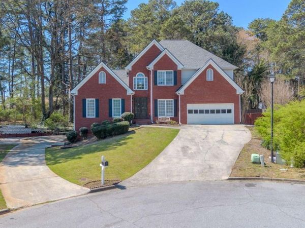 2255 Pinehaven Court, Grayson, GA 30017