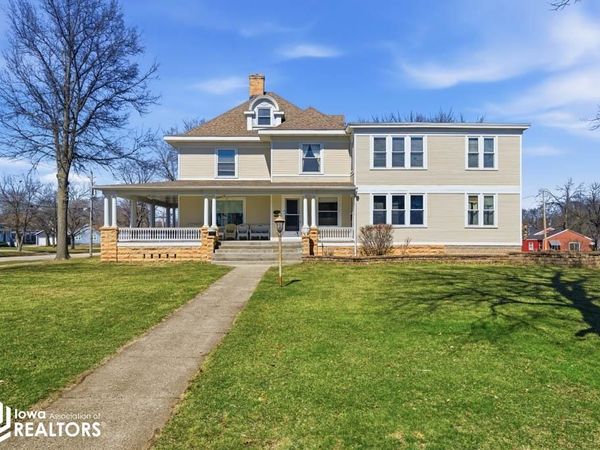 611 5TH AVE N, Humboldt, IA 50548