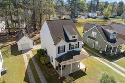 8950 Planters Row Lane photo 4