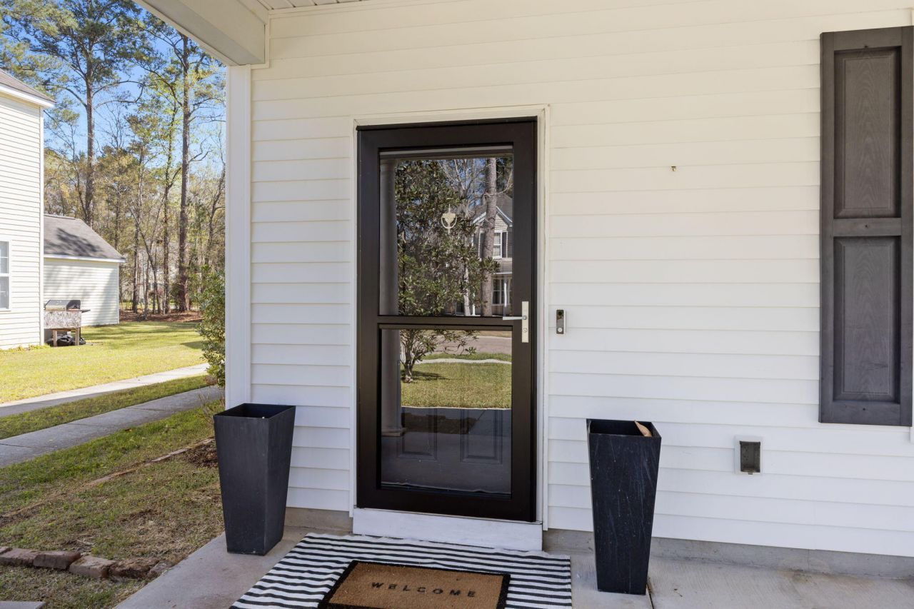 8950 Planters Row Lane Photo 30