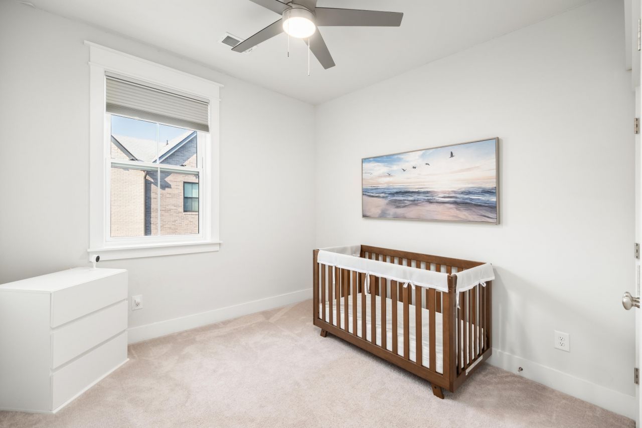 1510 Cecile Street Photo 32