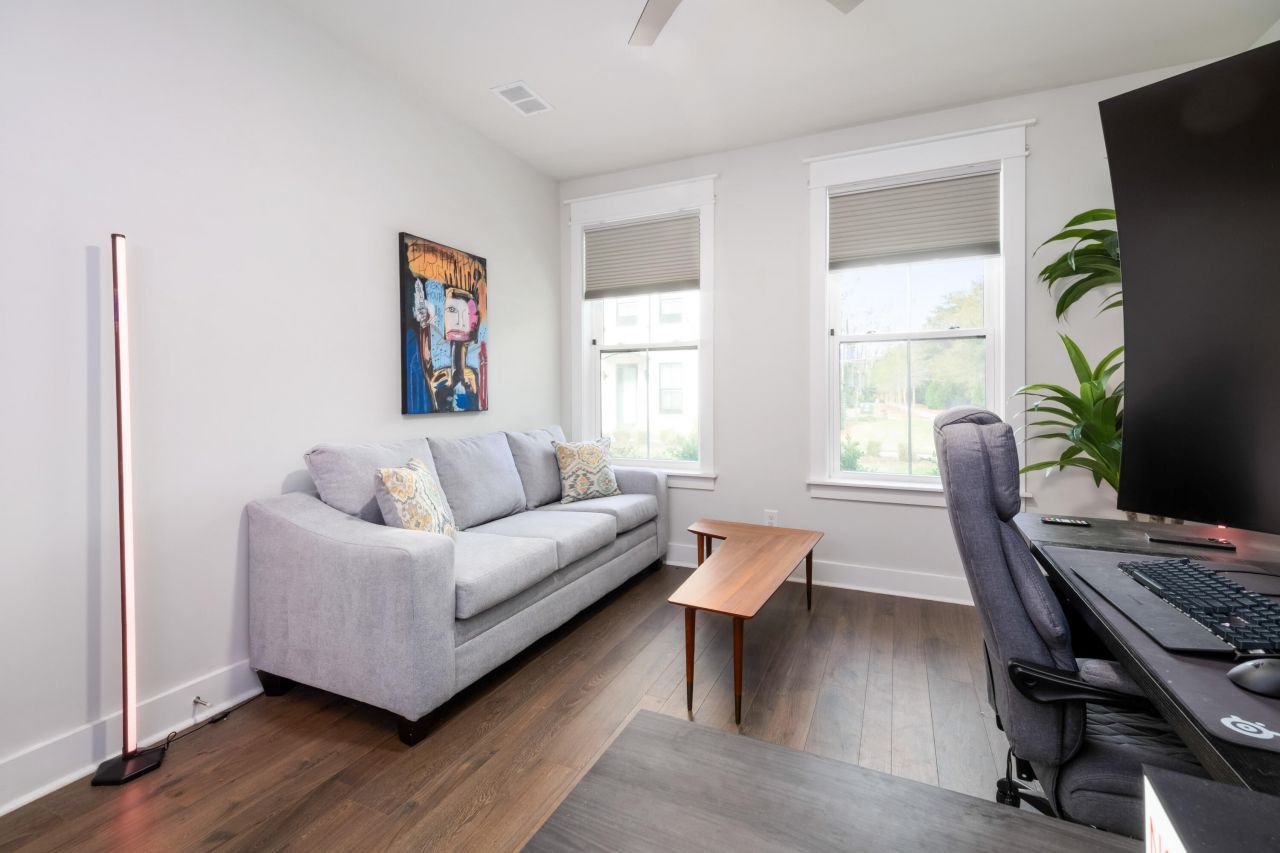 1510 Cecile Street Photo 7