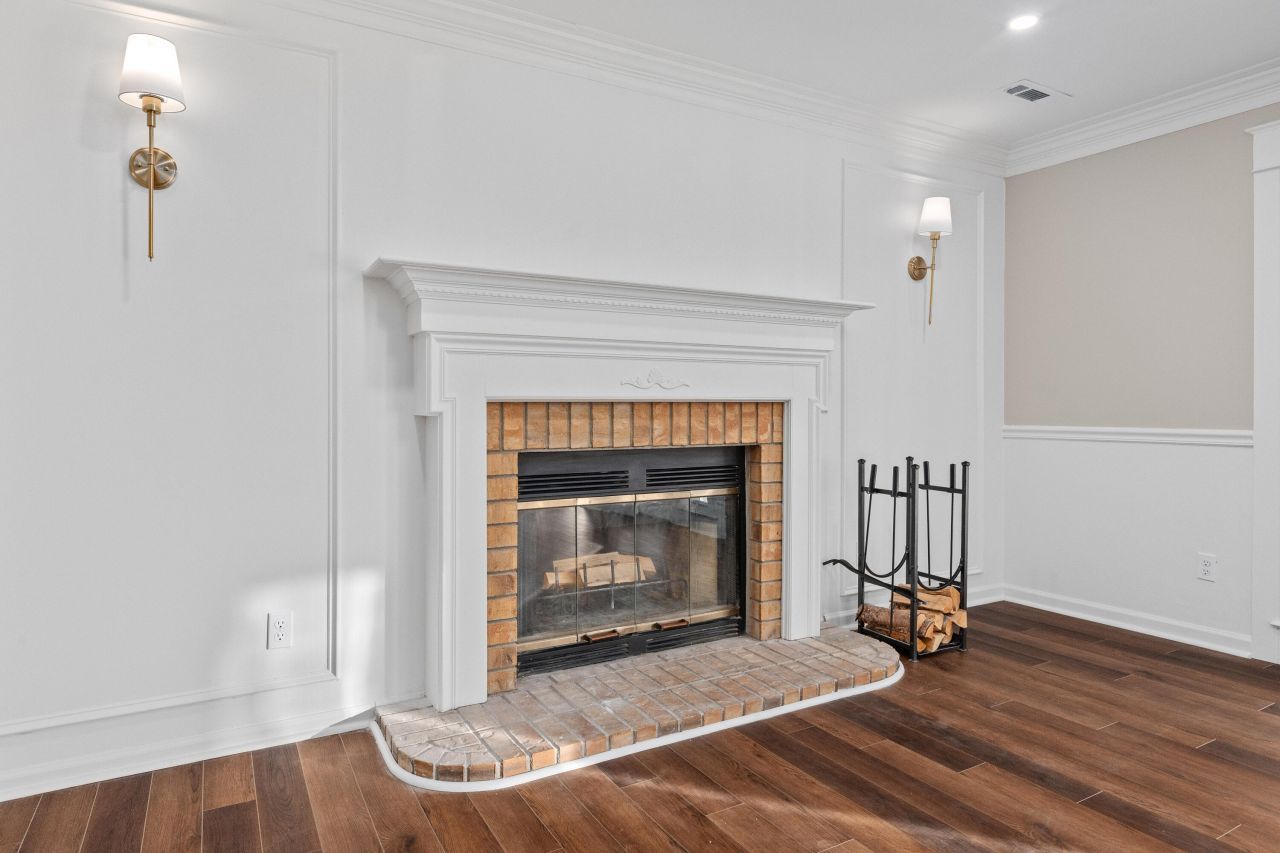 45 Oatly Circle Photo 11