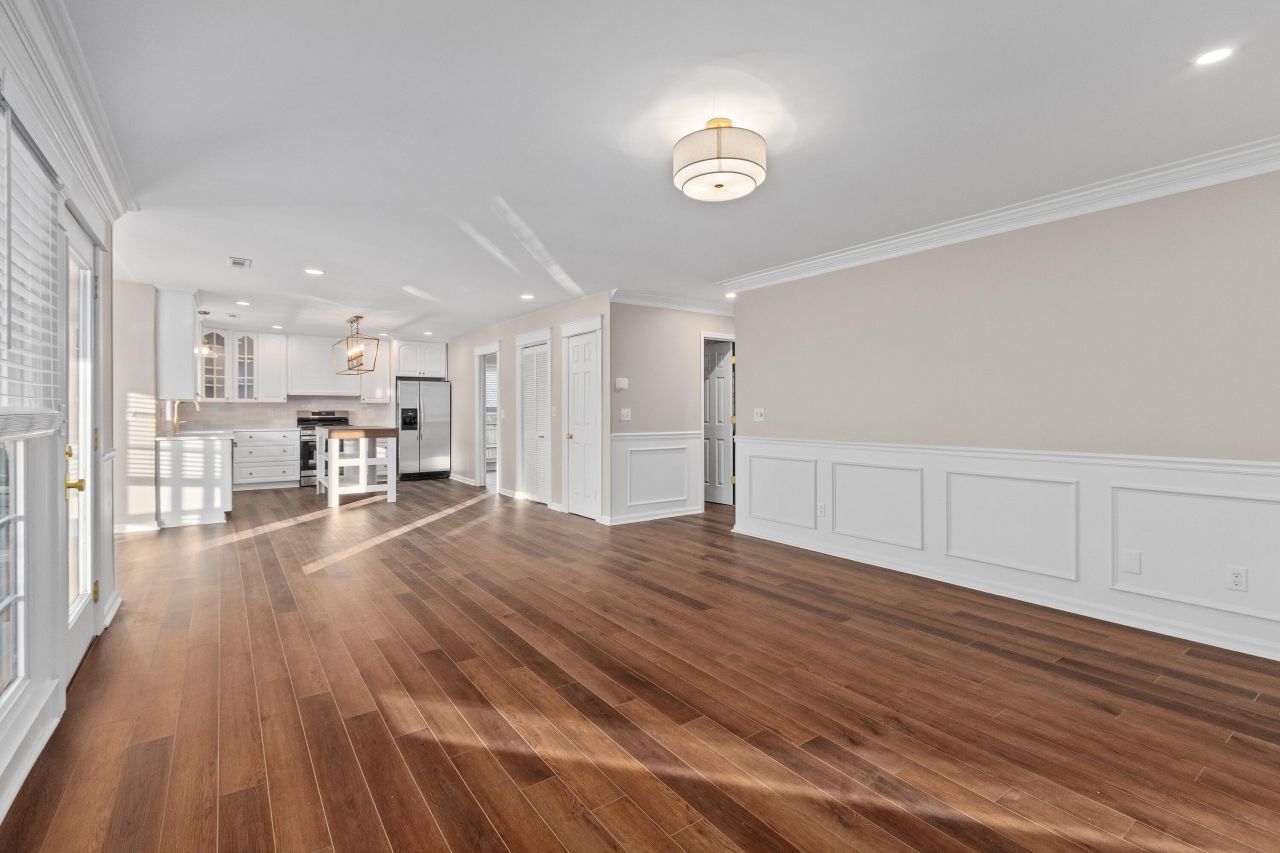 45 Oatly Circle Photo 13