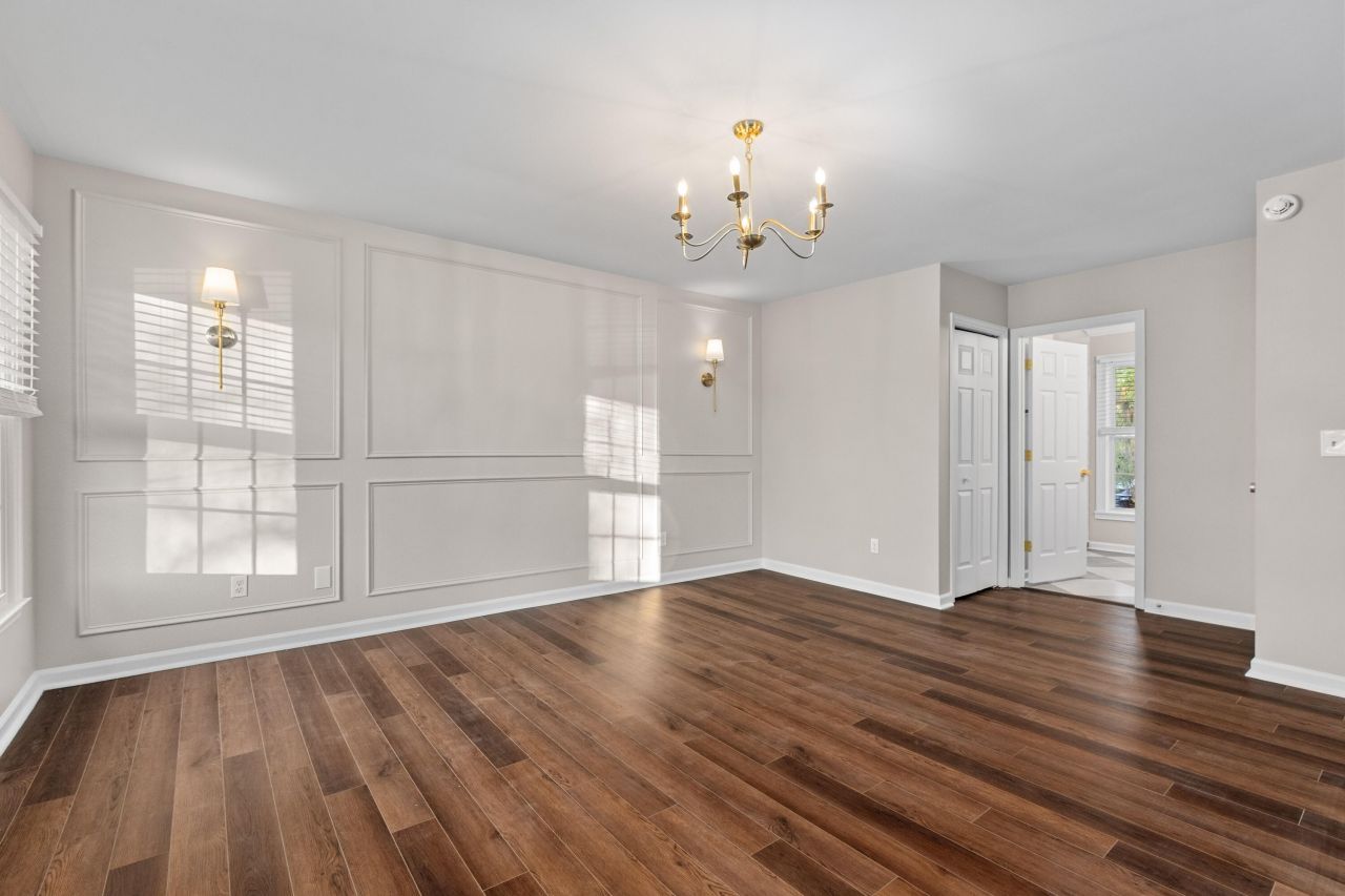 45 Oatly Circle Photo 37