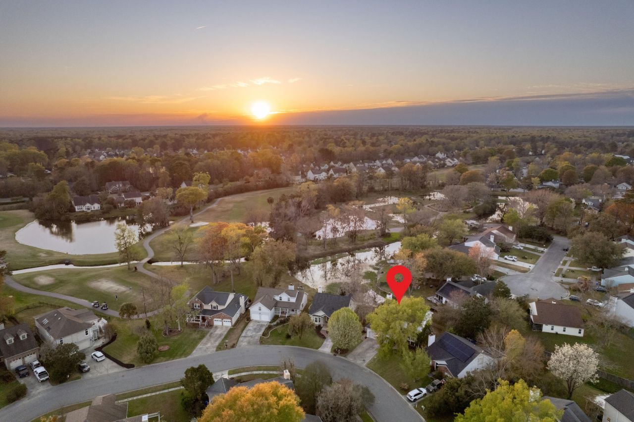 45 Oatly Circle Photo 58