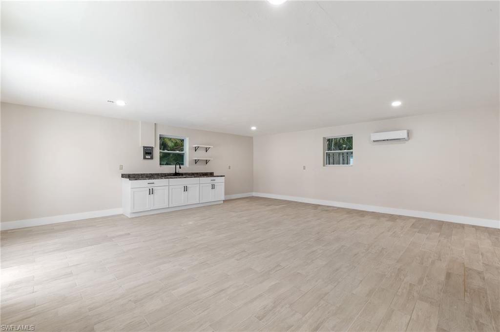 1342 Alhambra Dr , Fort Myers, FL 33901 Photo