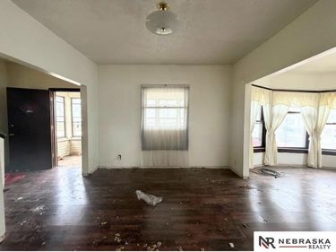 3718 N 23rd Street, Omaha, NE 68110