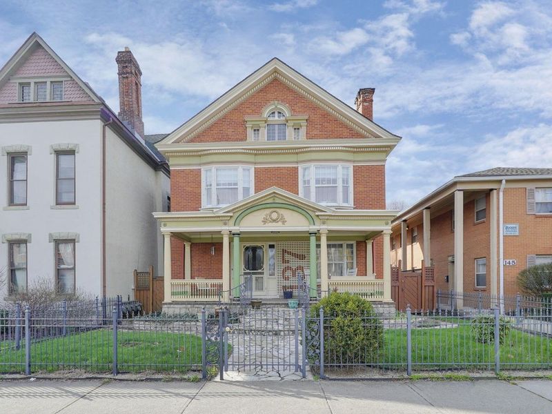 137 King Avenue , Columbus, OH 43201 Photo 1