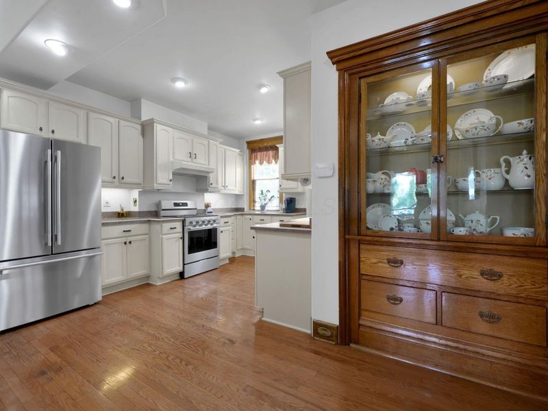 137 King Avenue, Columbus, OH 43201 Photo 12