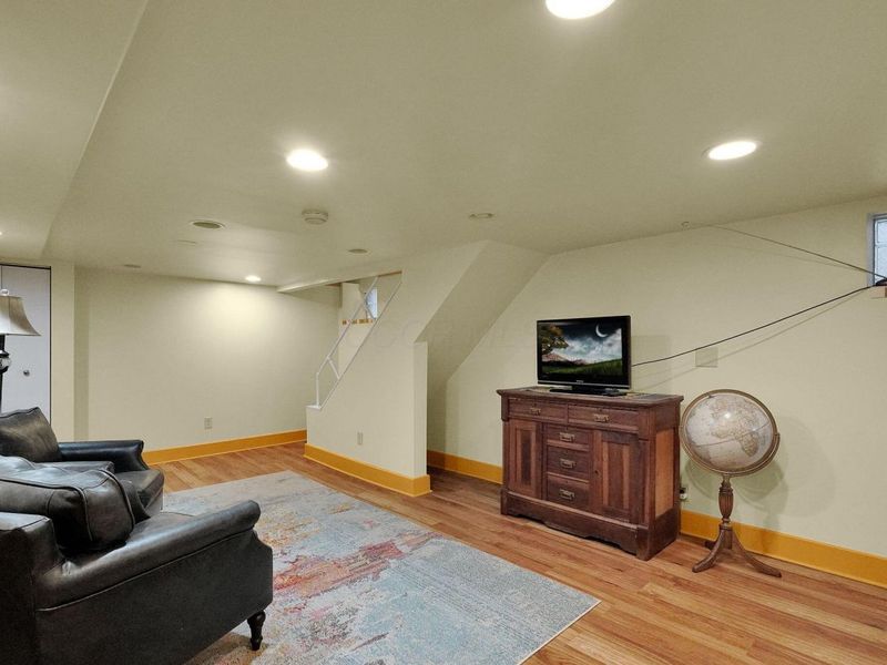 137 King Avenue , Columbus, OH 43201 Photo 28