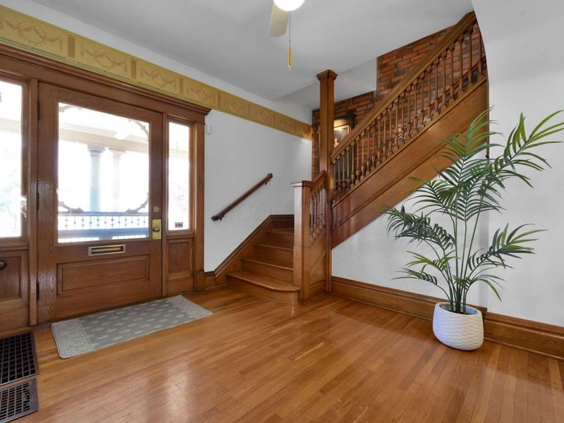 137 King Avenue, Columbus, OH 43201 Photo 7