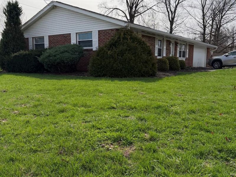 11190 Lebanon Avenue, Blue Ash, OH 45242 Photo 2