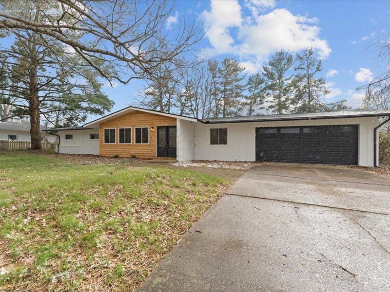 7481 Heatherwood Lane, Anderson Twp, OH 45244 Photo 2