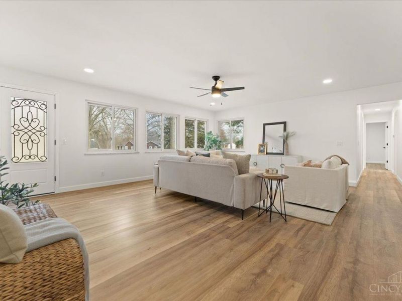 7481 Heatherwood Lane, Anderson Twp, OH 45244 Photo 4