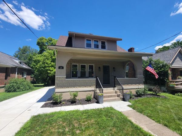 26 Chestnut Avenue, Wyoming, OH 45215