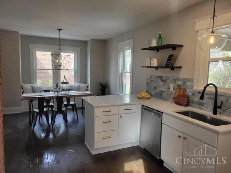 26 Chestnut Avenue, Wyoming, OH 45215 Photo 11