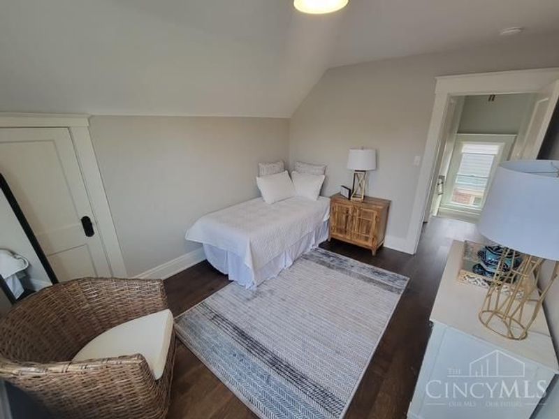 26 Chestnut Avenue, Wyoming, OH 45215 Photo 22