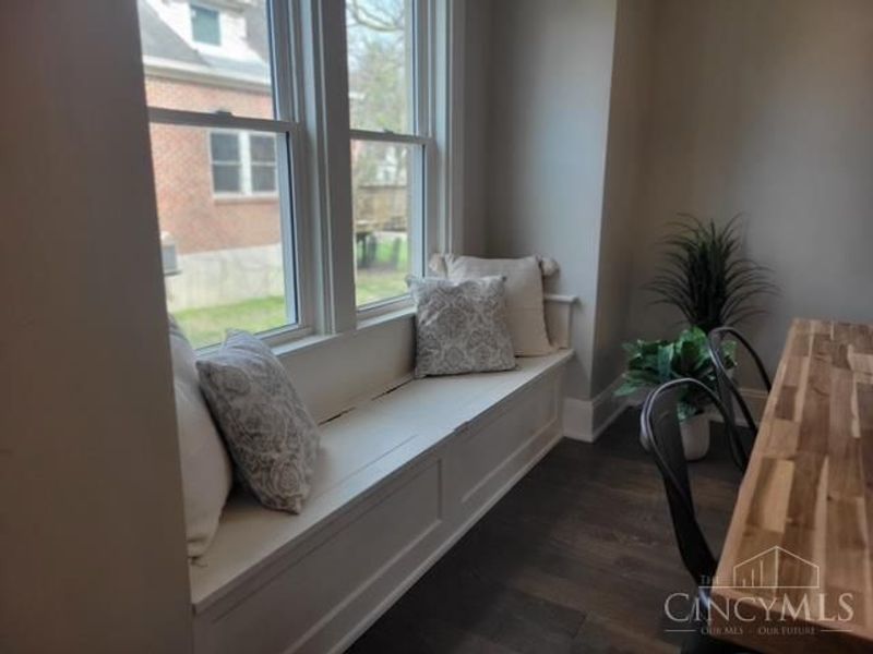 26 Chestnut Avenue, Wyoming, OH 45215 Photo 8