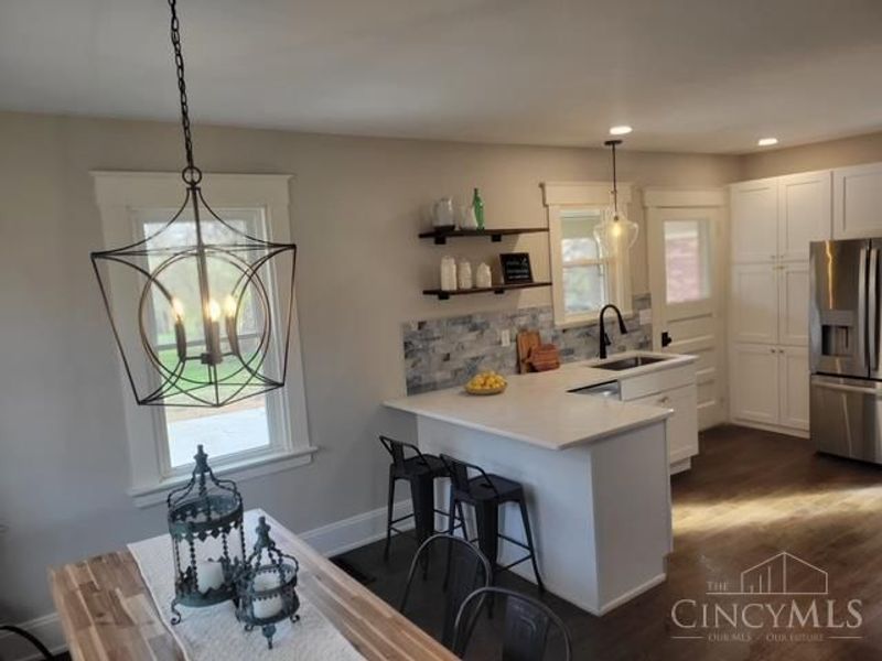 26 Chestnut Avenue, Wyoming, OH 45215 Photo 9