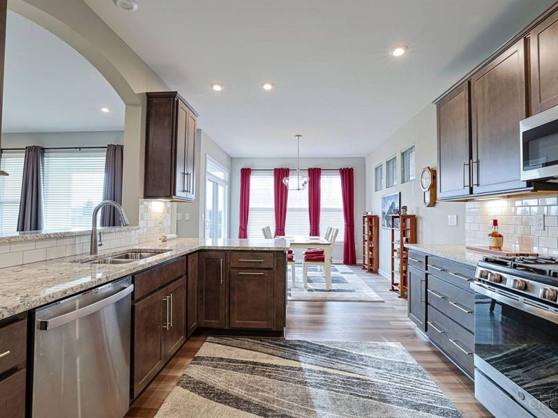 1391 Brookchase Circle, Hamilton Twp, OH 45039 Photo 11