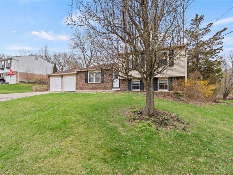 3841 Quadrant Drive, North Bend, OH 45052 Photo 2