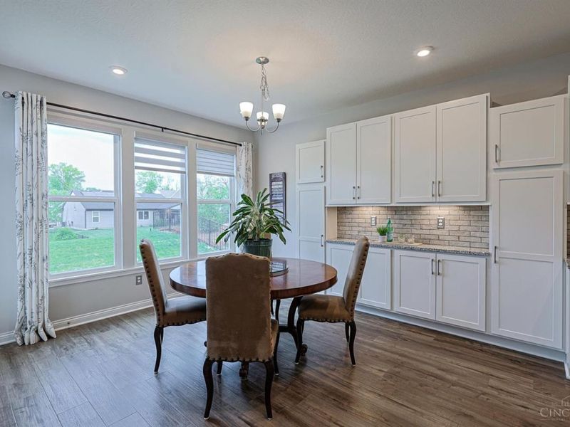 3782 Prestwick Circle, Pierce Twp, OH 45245 Photo 10