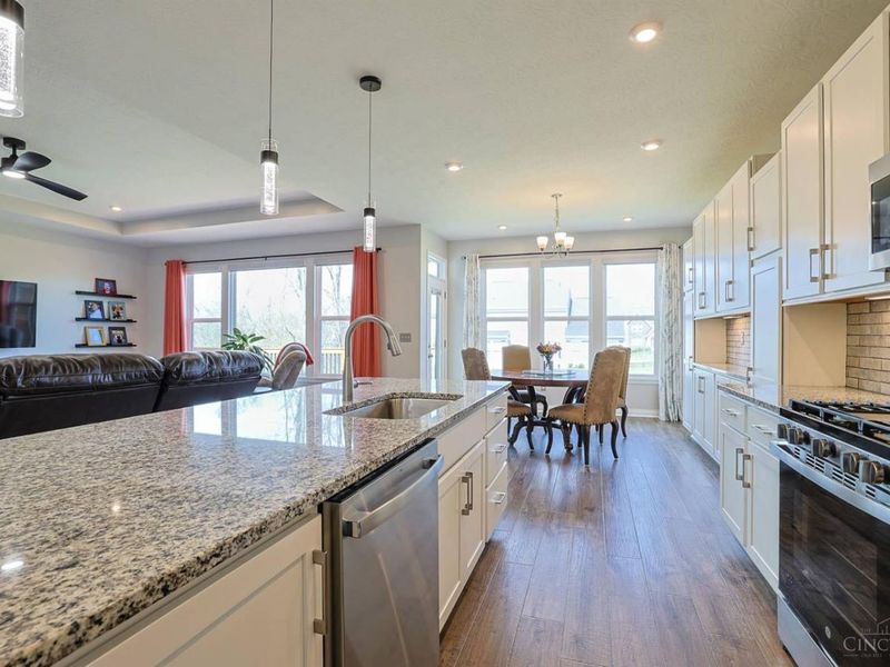 3782 Prestwick Circle, Pierce Twp, OH 45245 Photo 16