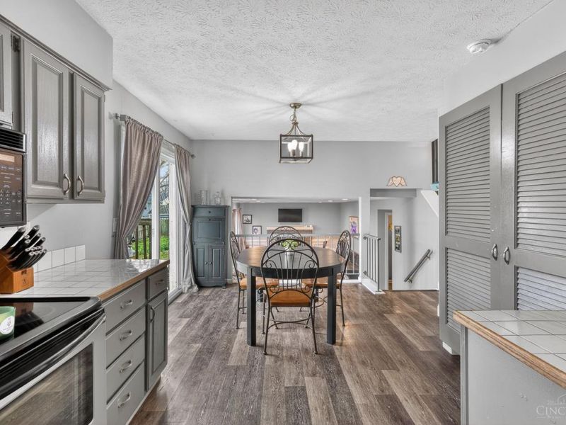 693 Redwood Court, Union Twp, OH 45244 Photo 10