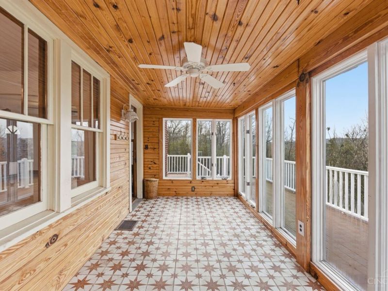 1052 Bethel-New Richmond Road, New Richmond, OH 45157 Photo 13