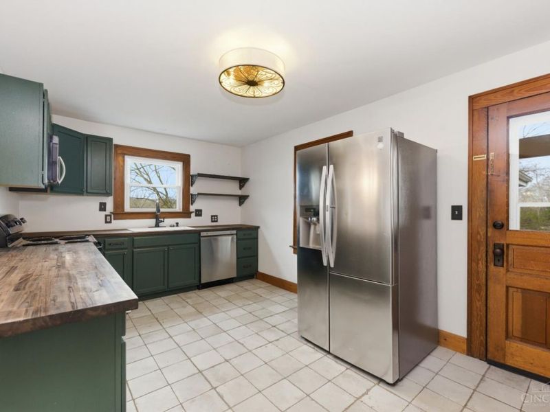 1052 Bethel-New Richmond Road, New Richmond, OH 45157 Photo 14