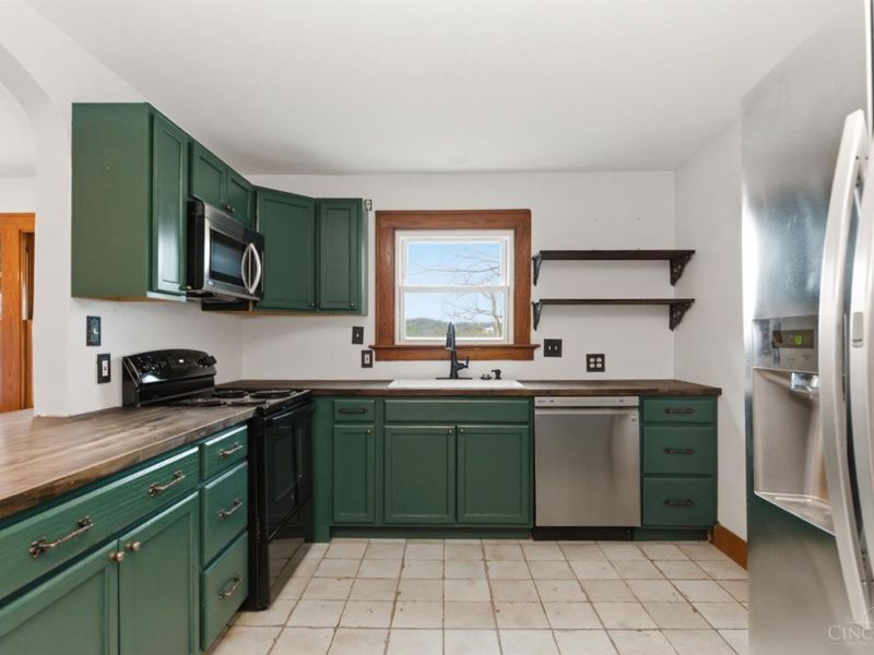 1052 Bethel-New Richmond Road, New Richmond, OH 45157 Photo 15