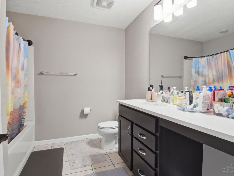 8156 Moonstone Drive, West Chester, OH 45241 Photo 37