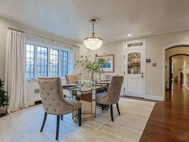 206 Hilltop Lane, Wyoming, OH 45215 Photo 15