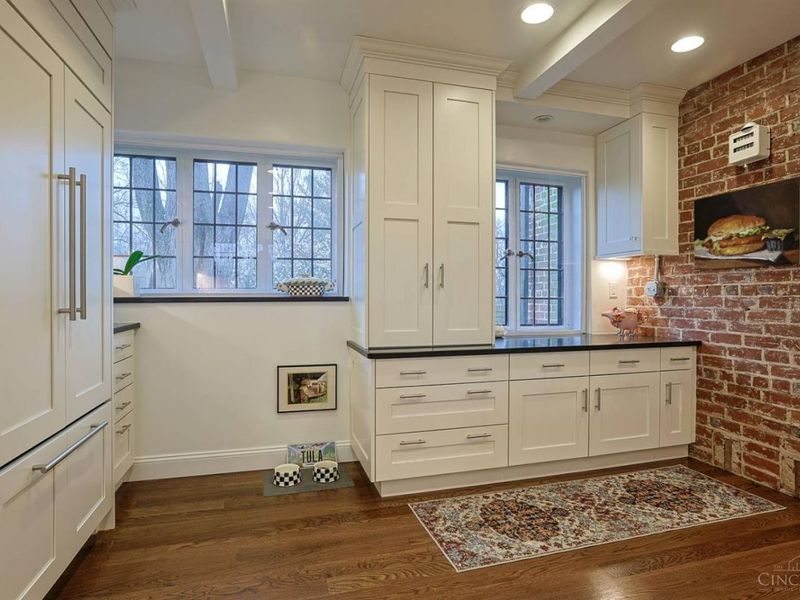 206 Hilltop Lane, Wyoming, OH 45215 Photo 20