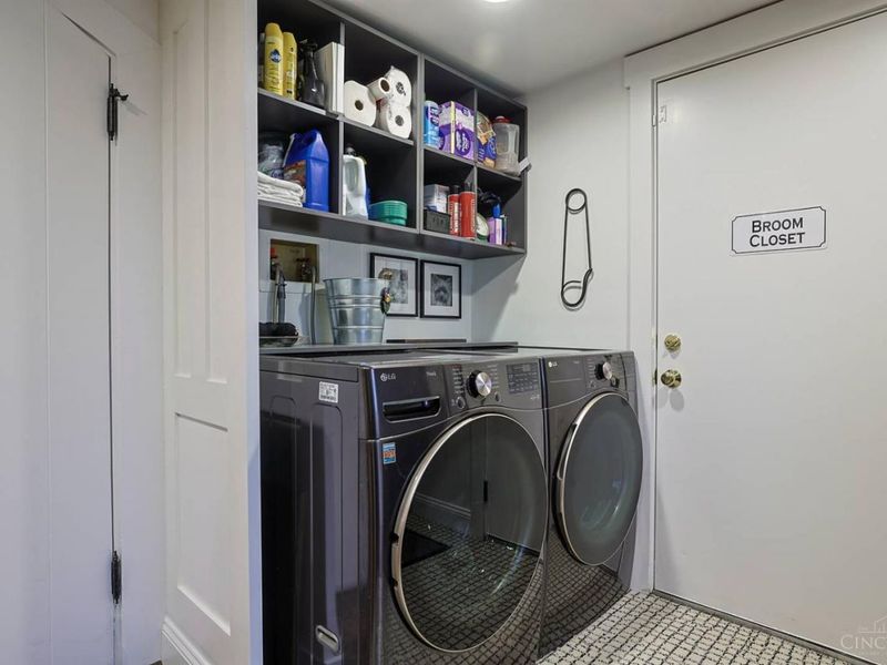 206 Hilltop Lane, Wyoming, OH 45215 Photo 50