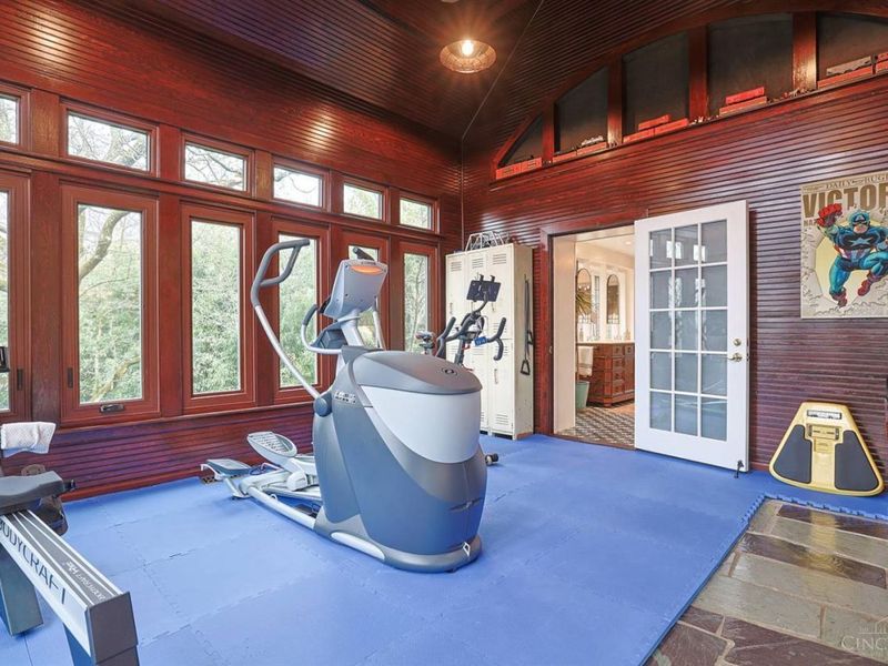 206 Hilltop Lane, Wyoming, OH 45215 Photo 54