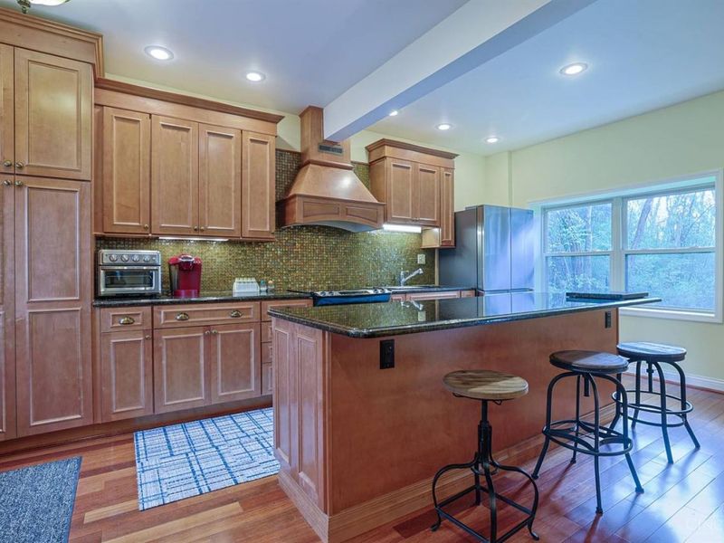 206 Hilltop Lane, Wyoming, OH 45215 Photo 65