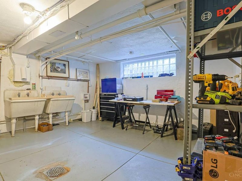 206 Hilltop Lane, Wyoming, OH 45215 Photo 78