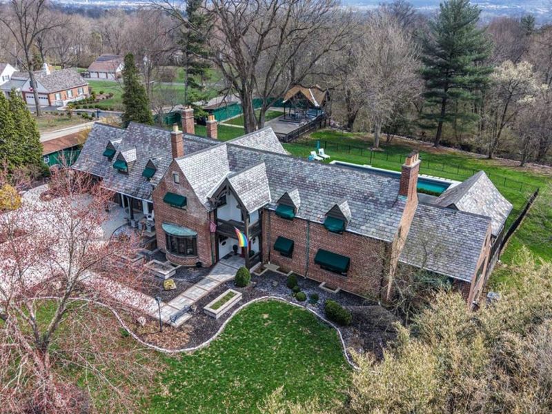 206 Hilltop Lane, Wyoming, OH 45215 Photo 95