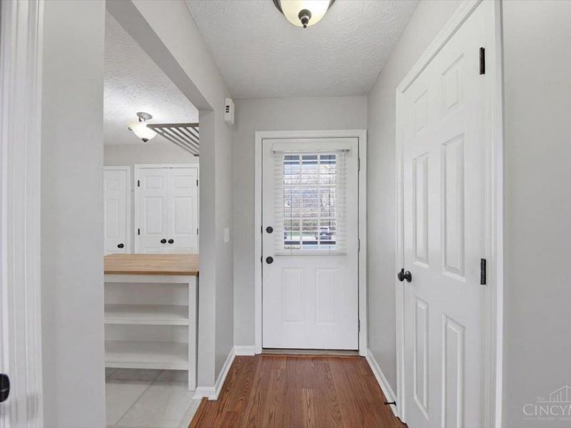 4190 East Village Drive, Mason, OH 45040 Photo 5