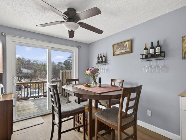 897 Mammoth Road, Unit 3, Manchester, NH 03104