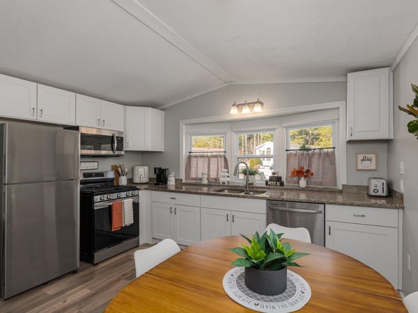 7 Lynn Lane, Rochester, NH 03867