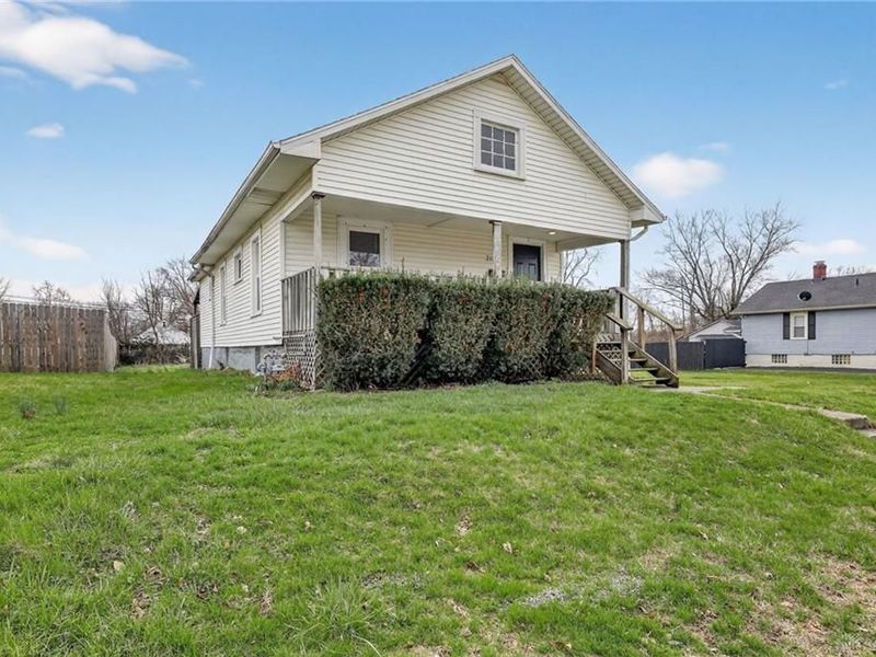 2118 Titus Avenue, Harrison Township, OH 45414 Photo 2