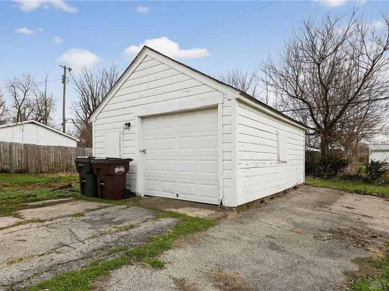 2118 Titus Avenue, Harrison Township, OH 45414 Photo 7