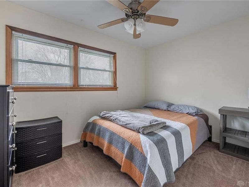 5943 Sharp Road, Riverside, OH 45432 Photo 11