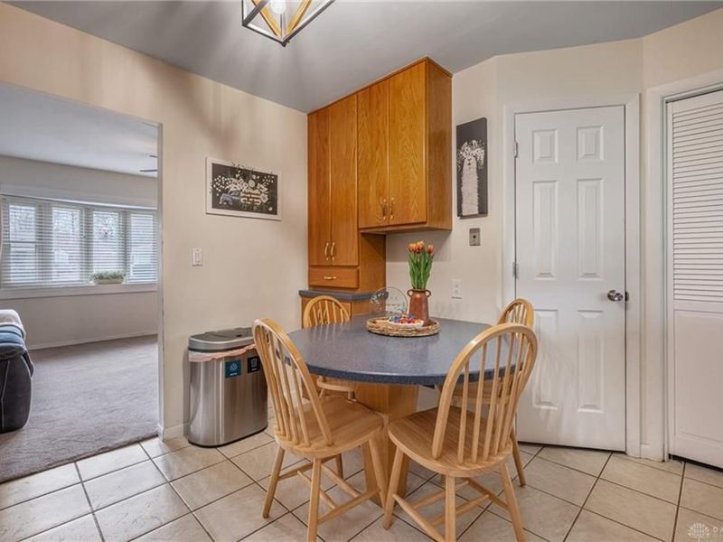 5943 Sharp Road, Riverside, OH 45432 Photo 8