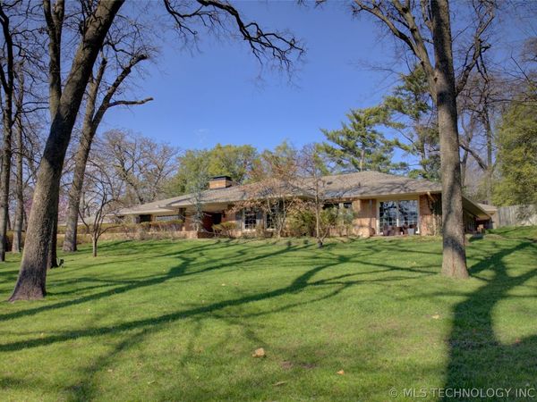 4464 Oak Road, Tulsa, OK 74105