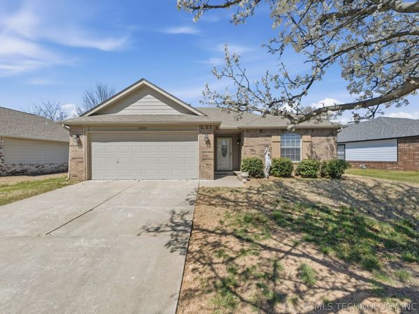 8055 Quail Ridge Road, Claremore, OK 74019